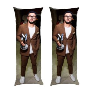 Монатік Співак Нагорода Monatik Singer Award
