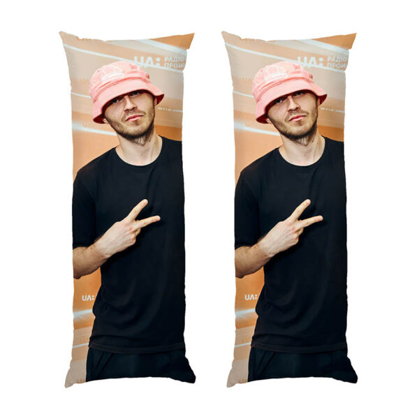 oleh-psiuk.-ukrainskyy-rep-vykonavets.-oleg-psyuk.-ukrainian-rap-performer oleh-psiuk.-ukrainskyy-rep-vykonavets.-oleg-psyuk.-ukrainian-rap-performer